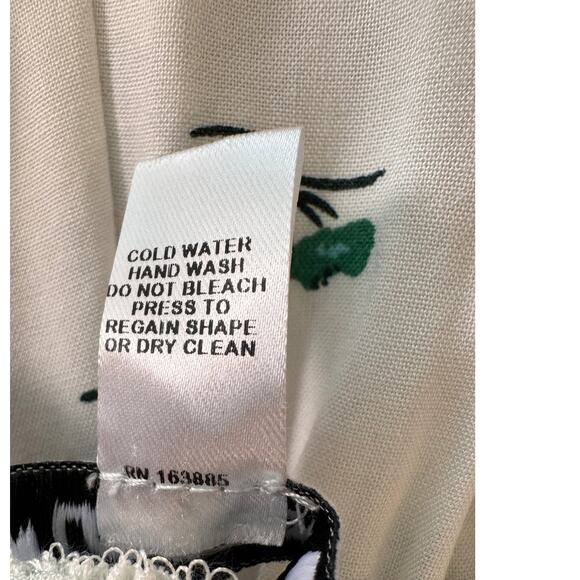 NEW LOVE ADY White Printed Off The Shoulder One-Piece Romper Size S - Picture 5 of 5